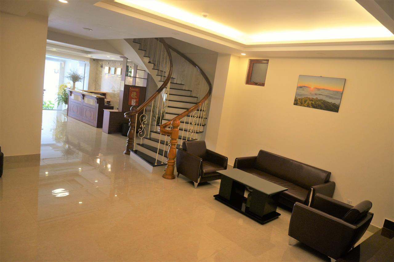 Lake View Hotel Dalat Bagian luar foto